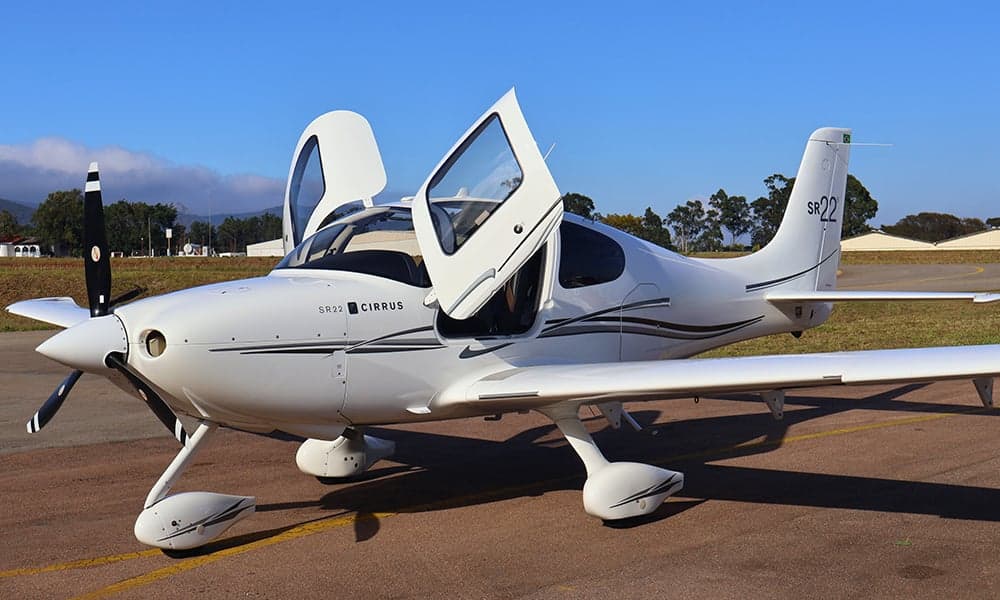 Cirrus SR22 G3